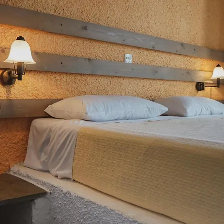 Vagia Traditional, Aegina Island 3* Vagia (Aegina)
