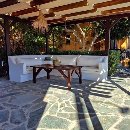 Hotel Traditional, Aegina Island